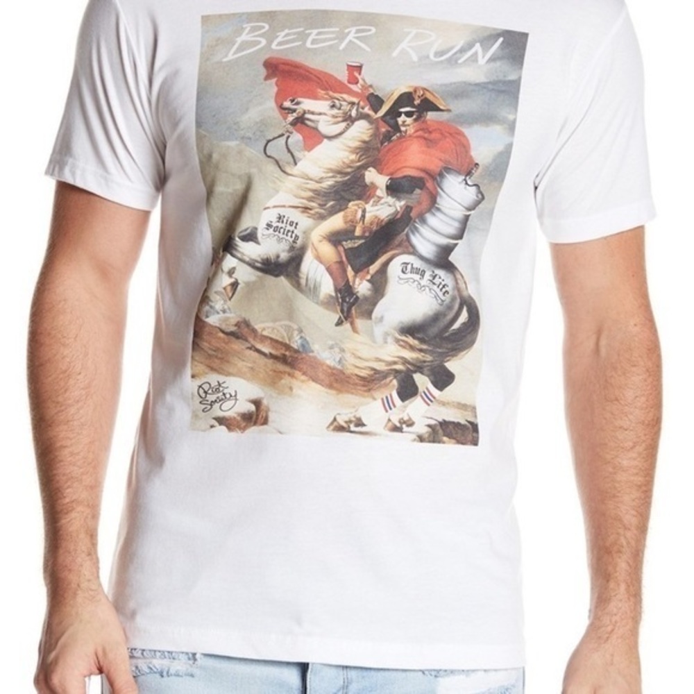 Riot society beer run crewneck T-shirt